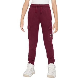 Nike sportswear fleece cargo joggingbroek in de kleur rood.