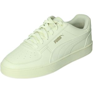 Puma puma caven 2.0 in de kleur ecru.