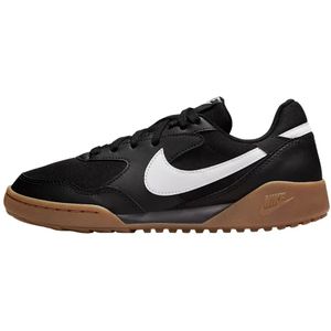 Nike terra manta in de kleur zwart.