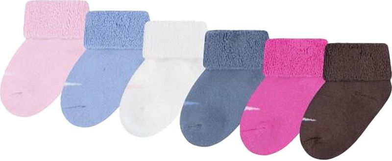 Nike terry cuffed babysokken 6pack in de kleur roze.