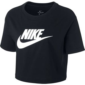 Nike sportswear essential t-shirt in de kleur zwart.