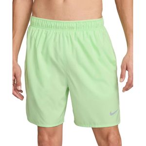 Nike challenger dri-fit hardloopshort in de kleur groen.