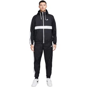 Nike sportswear woven tracksuit in de kleur zwart.