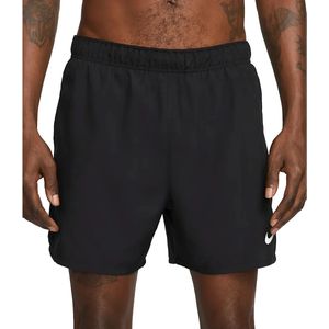 Nike dri-fit challenger short in de kleur zwart.