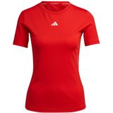 Adidas techfit training t-shirt in de kleur rood.