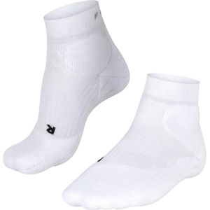 Falke te2 short tennis sokken in de kleur wit.