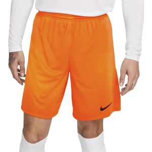 Nike dri-fit park 3 in de kleur oranje.