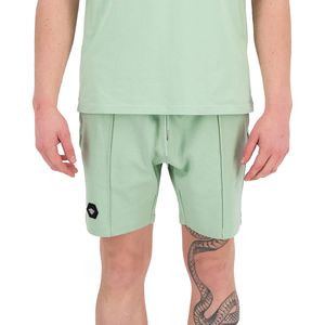 Black bananas hercules short in de kleur groen.