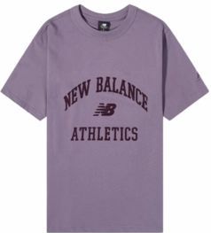 New Balance - Athletics Varsity Graphic T-Shirt - Paars - Katoen