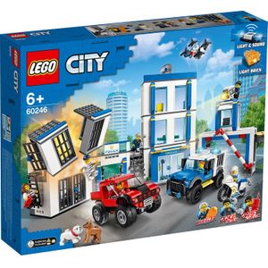 LEGO City Politiebureau - 60246