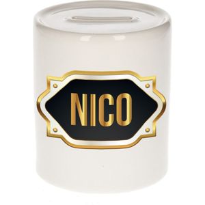 Naam cadeau spaarpot Nico met gouden embleem