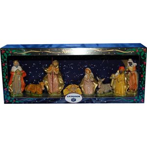 8x Kerststal beeldjes - Jezus/Maria/Jozef - kunststof - van 8 tot 11 cm