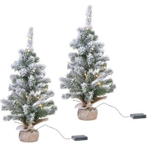 2x stuks kunstbomen/kunst kerstbomen met sneeuw en licht 90 cm