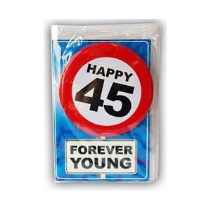 Happy Birthday kaart met button 45 jaar