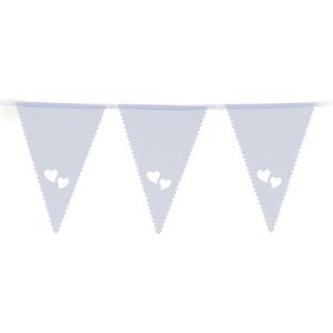 Bruiloft/huwelijk Vlaggenlijn - binnen/buiten - plastic - wit met hartjes - 3 m - 16 vlaggetjes
