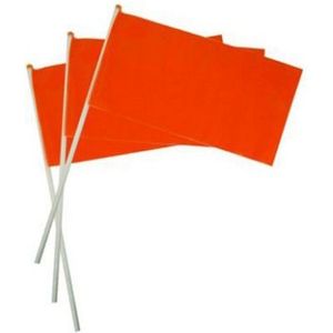 50x Oranje plastic zwaaivlaggetjes 30 cm