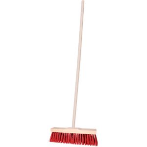 Straatbezem Vulla voor buiten - Kop 42 cm met extra veel vezels - rood - Houten steel 140 cm
