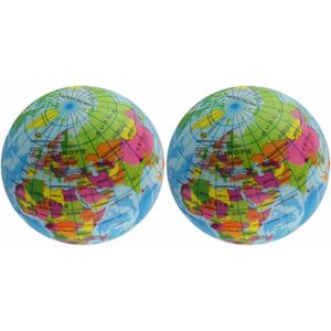 2x Wereldbol/aarde/globe antistress balletje 7 cm