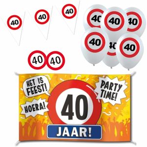 Feestartikelen 40 jaar verjaardag versiering pakket verkeersborden