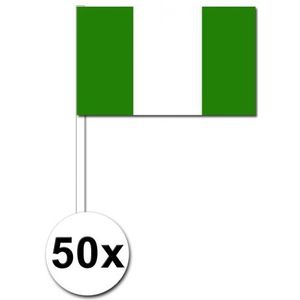 50 Nigeriaanse zwaaivlaggetjes 12 x 24 cm
