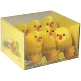 Pluche kip knuffel - 20 cm - multi kleuren - met 6x gele kuikens van 5 cm - kippen familie