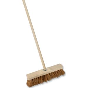 Buemag Straatbezem Cocos voor buiten - Kop 29 cm - bruin - Houten steel 140 cm - schroefdraad