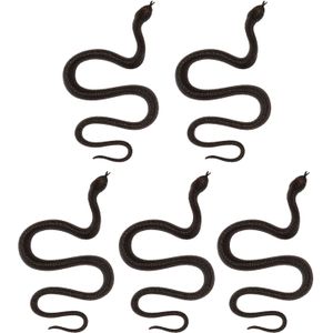 Nep slangen 35 cm - 5x stuks - zwart - Horror/griezel thema decoratie dieren