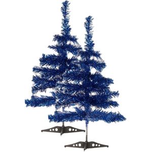 2x stuks kleine ijsblauwe kerstbomen van 60 cm