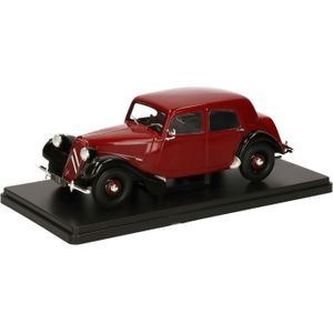 WhiteBox - Modelauto - Citroen Traction Avant 11BL 1952 - donkerrood - 18 x 7 x 6 cm