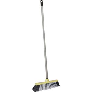 Brumag bezem voor binnen - bezemkop geel - breedte 35 cm - steel 130 cm - alle vloeren