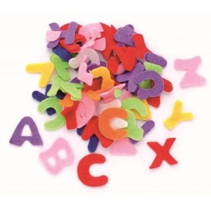 Hobby vilt gekleurde vilten letters - van 2,5 cm - 100x stuks - Knutselen - Alfabet letters