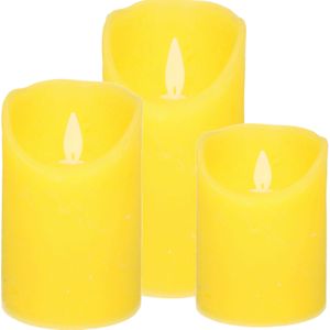 6x gele LED kaarsen / stompkaarsen met bewegende vlam