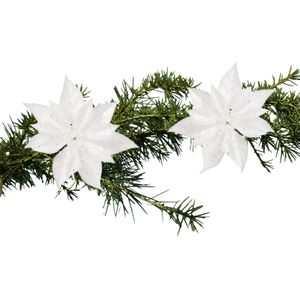 2x stuks kerstboomversiering kunstbloemen op clip wit 18 cm