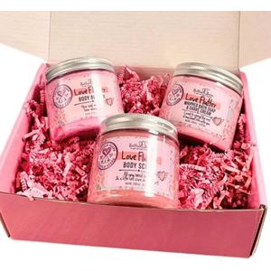 Love Flutter Gift Set | Body Scrub | Bath Soap | Body Butter