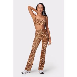 Sleek Flared Legging