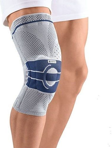 Bauerfeind - GenuTrain A3 - Kniebrace - Zwart - Ademend Train-breisel