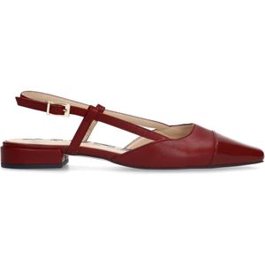 Rote Slingbacks aus Leder