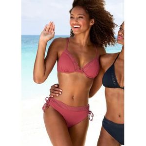 s.Oliver RED LABEL Beachwear Bikinibroekje Aiko met gehaakte look