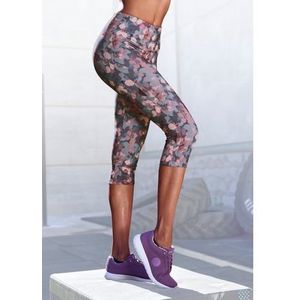 active by Lascana Caprilegging met siersluiting