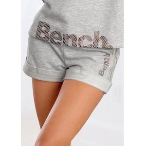 Bench. Relaxshorts