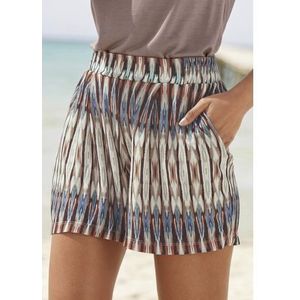 Vivance Short met ethno print