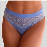 s.Oliver RED LABEL Beachwear String Clemence met modieuze band en grafische kant