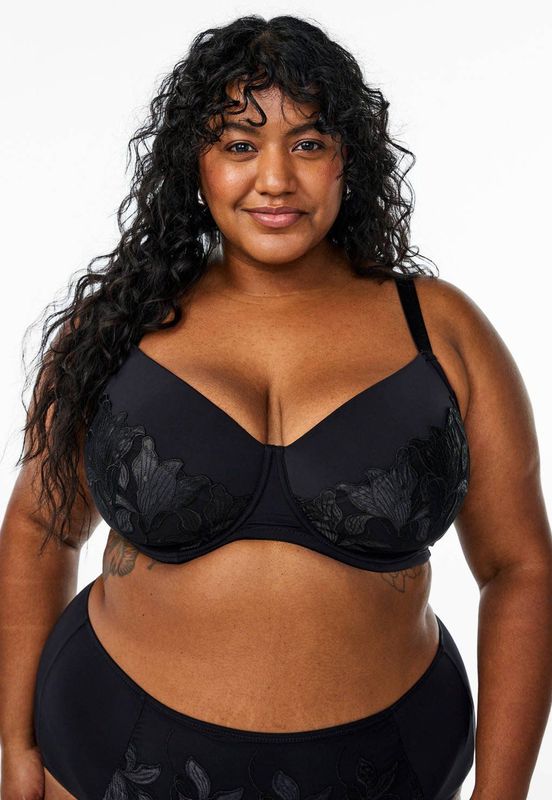 Zizzi - LANI - Voorgevormde Beugelbh - Zwart