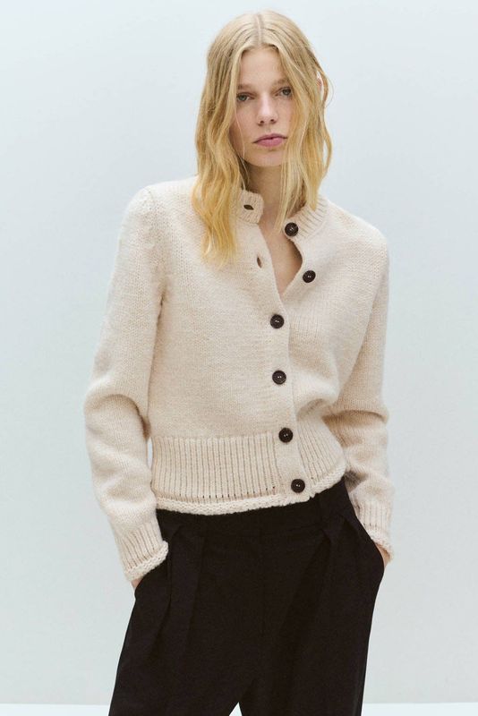 Mango gebreid vest ecru