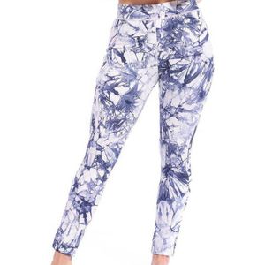 MAGIC Bodyfashion loungelegging met tie-dye print wit/blauw