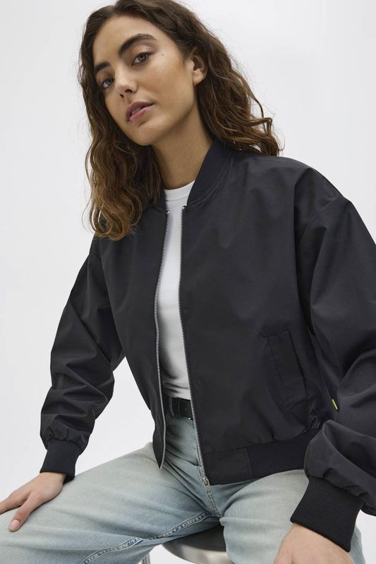 Kwaliteitsjack - Hoge Hals - Lange Mouwen - 100% Polyester