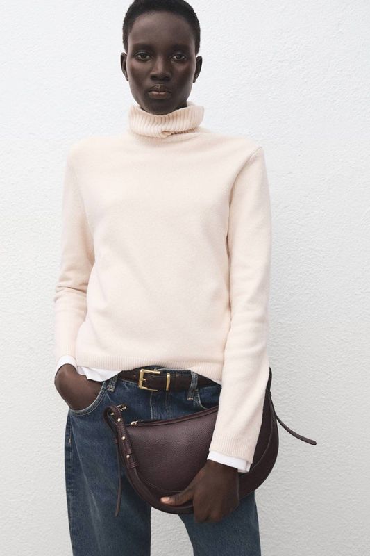 Mango coltrui ecru gebreid