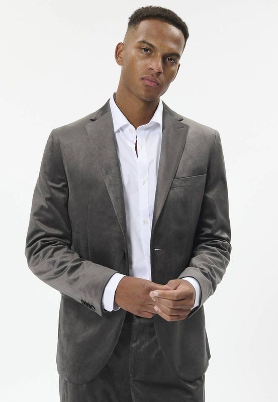 Matinique Colbert 'George'  zwart