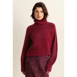 Expresso trui met wol rood gebreid