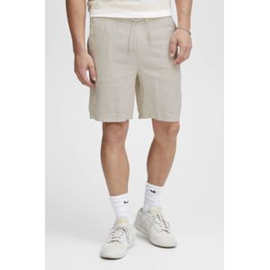 Solid regular casual short